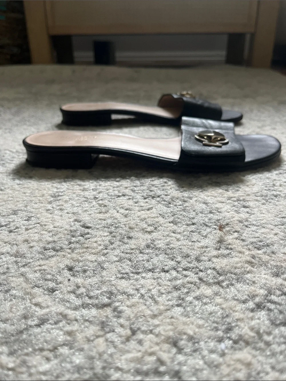 kate spade Black Leather Slide Sandals with Silver Logo size 8 1/2